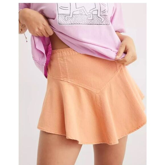 Aerie Women's Size MediumMini Denim Circle Skirt Light Orange Pull On NWT - Picture 1 of 4